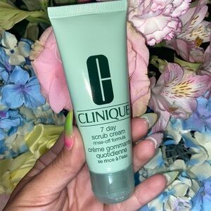 Clinique 7 Day Scrub Cream 🧼 rinse- off formula. Brand new never used 1.7fl oz